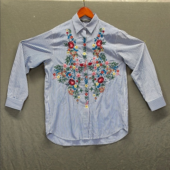 Zara Tops - Zara‎ Blue and Red Floral Embroidered Casual Shirt